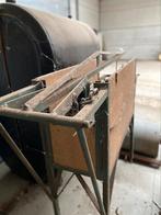 Antieke toebak machine, Ophalen