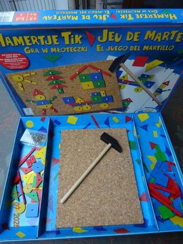 Hamertje tik, met voorbeelden boekje*PRIMA STAAT* beschikbaar voor biedingen