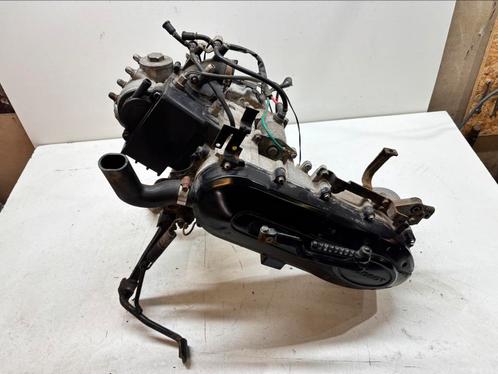 Motorblok Peugeot Speedfight 4, 2021 euro4 brom (45km) 11K, Fietsen en Brommers, Brommeronderdelen | Scooters, Gebruikt, Peugeot