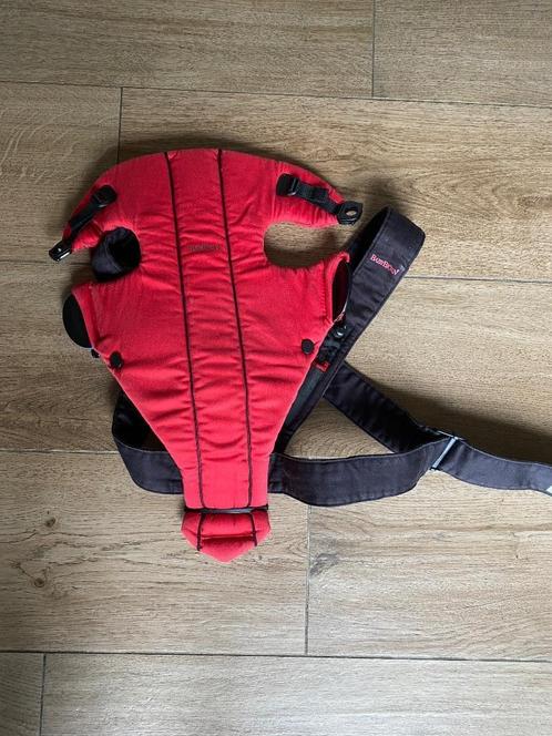 Rode Babybjorn draagzak, Kinderen en Baby's, Babydragers en Draagdoeken, Gebruikt, Draagzak, Buik of Rug, Baby Björn, Ophalen