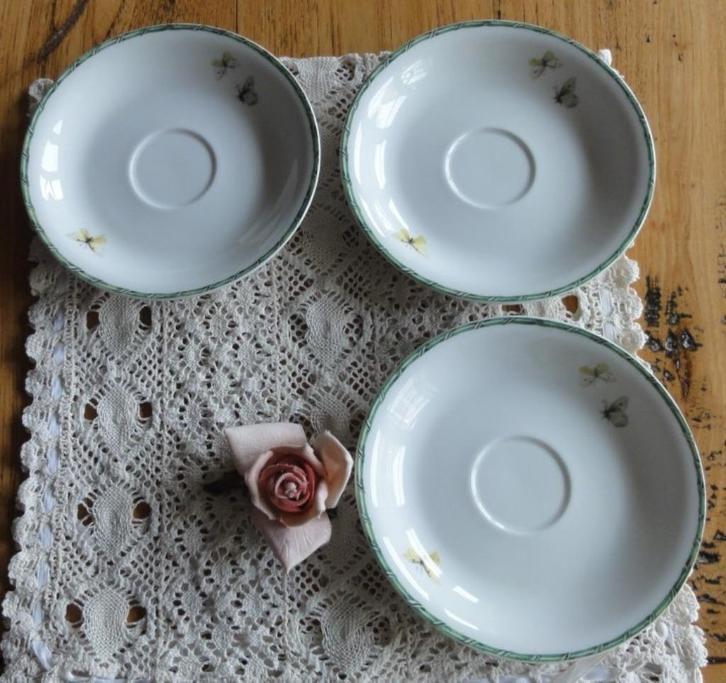 Nog 2 schotels, vlinders, Janneke Brinkman , Februari 2009, Huis en Inrichting, Keuken | Servies, Gebruikt, Overige typen, Overige stijlen