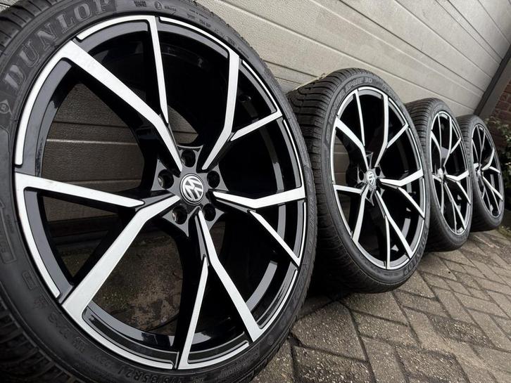 21 inch Volkswagen Tiguan Touareg CR Estoril R-line velgen, Auto-onderdelen, Banden en Velgen, Banden en Velgen, Winterbanden