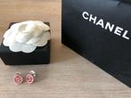 Oorbellen Chanel, Bijoux, Sacs & Beauté, Boucles d'oreilles, Autres matériaux, Rose, Puces ou Clous, Utilisé
