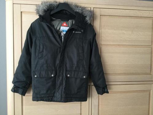 Winterjas Columbia zwart met kap  maat M (140), Kinderen en Baby's, Kinderkleding | Maat 140, Gebruikt, Jongen, Jas, Ophalen of Verzenden