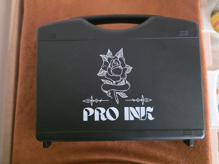 Tattoo machine te koop, Hobby en Vrije tijd, Tekenen, Zo goed als nieuw, Ophalen of Verzenden