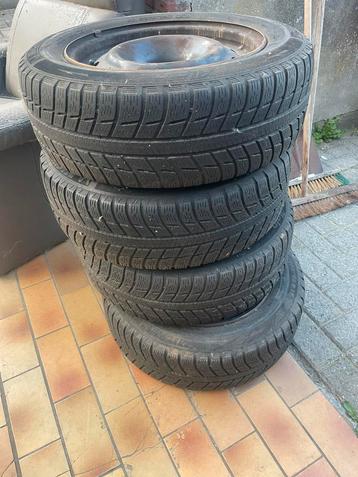 4x stalen velg + mud en snow michelin band 15inch beschikbaar voor biedingen