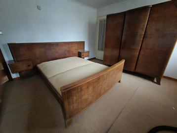 Volledige vintage slaapkamer – jaren 40/50 – art deco stijl beschikbaar voor biedingen