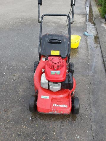 Je recherche une tondeuse à gazon Honda 5.5 pour pièces de r, Enlèvement