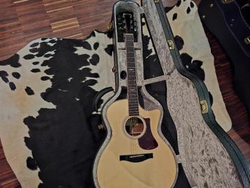 Eastman AC322CE like new condition, Musique & Instruments, Enlèvement ou Envoi, Comme neuf, Guitare Western ou Guitare Folk, Avec valise