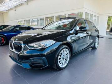 BMW 1 Serie 118 iA * GARANTIE + TOIT PANORAMIQUE + CUIR * beschikbaar voor biedingen