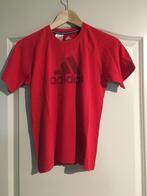 Rode T-shirt Adidas 12 jaar, Kinderen en Baby's, Kinderkleding | Maat 152, Jongen, Ophalen of Verzenden, Zo goed als nieuw, Shirt of Longsleeve