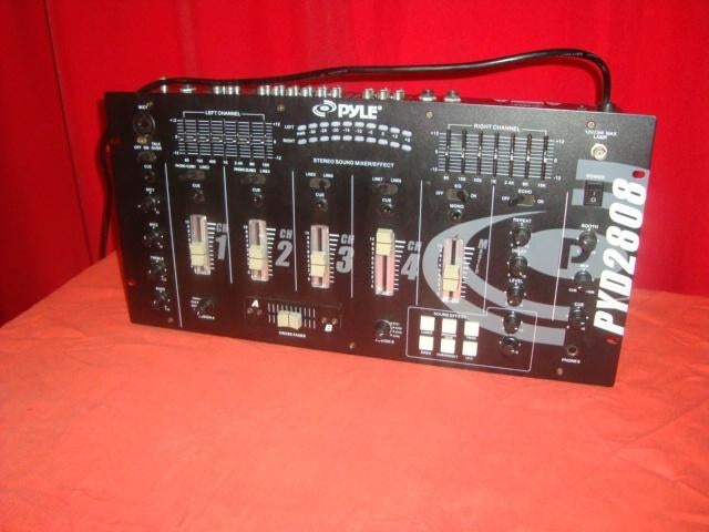 Gebruikt: Pyle PYD2808 stereo sound mixer, 20260236, Muziek en Instrumenten, Ophalen of Verzenden, Gebruikt, Dj-set, Overige merken