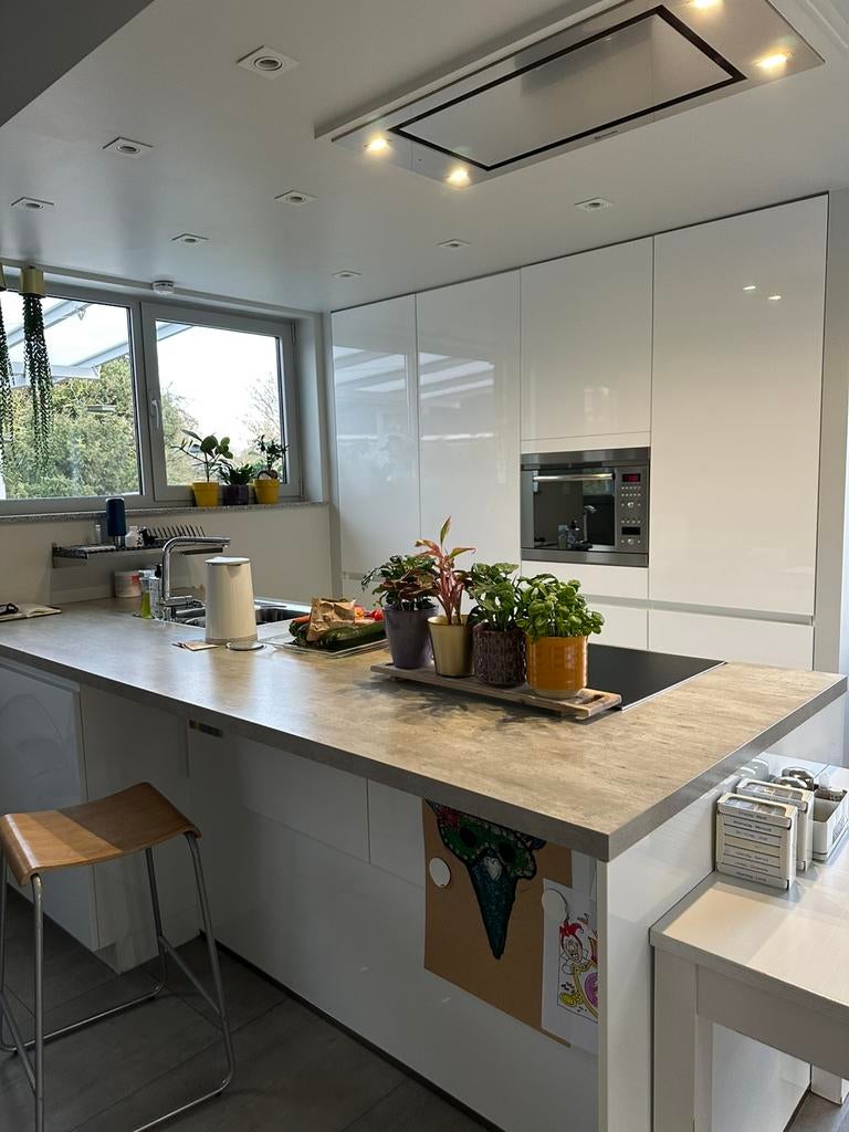 CUISINE LUXUEUSE + 5 APPAREILS ÉLECTRIQUES + DÉMONTÉS, Maison & Meubles, Cuisine | Cuisines complètes, Comme neuf, Enlèvement