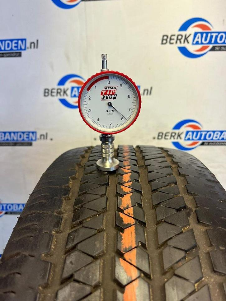 2x Bridgestone Dueler H/T 684 245/70 R16 111T 245/70/16 2457, Auto-onderdelen, Banden en Velgen, Band(en), Zomerbanden, 16 inch