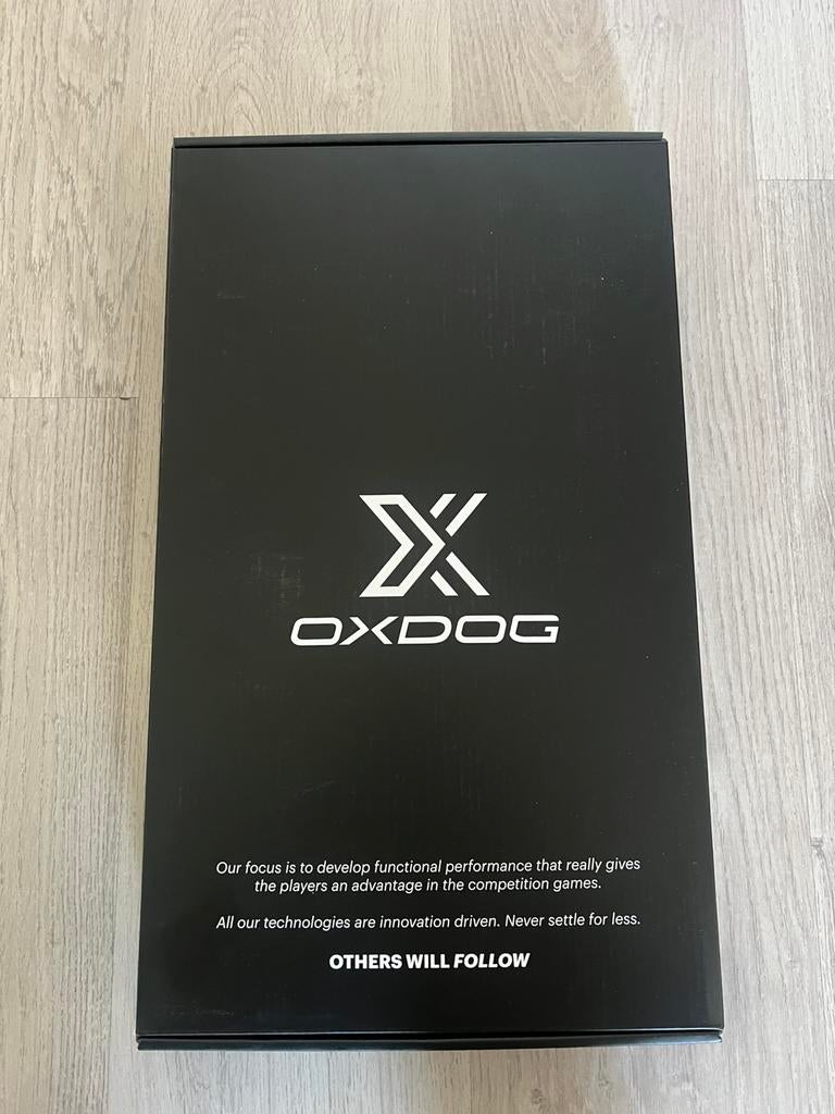 Padel racket Oxdog Ultimate Pro + nieuw, Sports & Fitness, Enlèvement ou Envoi, Neuf
