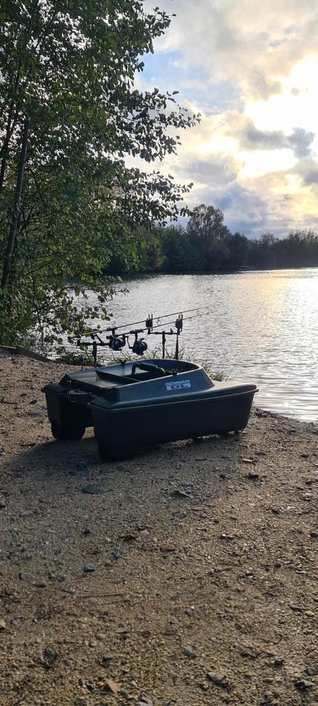 Anatec catamaran, Sports nautiques & Bateaux, Pêche à la ligne | Carpes