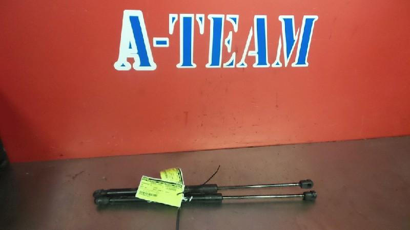 VERIN A GAZ ARRIÈRE GAUCHE Golf Plus (5M1 / 1KP), Utilisé, Volkswagen