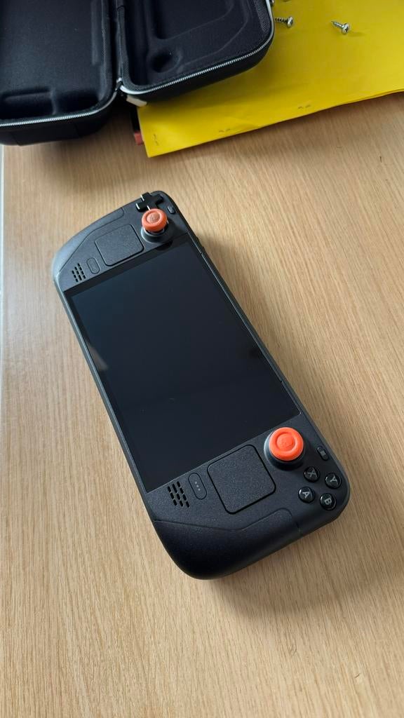 Steamdeck Oled 1Tb, Games en Spelcomputers, Spelcomputers | Overige, Ophalen of Verzenden, Zo goed als nieuw