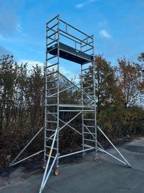 Échafaudage mobile Alu Instant Span 75 cm x 190 cm x 6,00 m, Bricolage & Construction, Bricolage & Rénovation Autre, Comme neuf