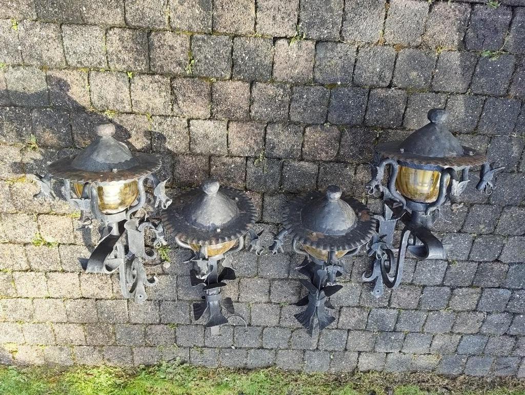 Lantaarn in smeedijzer, Ophalen