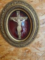 Mooi kruis onder globe, Ophalen