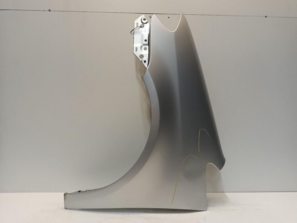 Voorscherm links Volkswagen Touran, Onderdelen@venauto.nl, Van der Ven Autorecycling B.V., Gebruikt, Ettenseweg 76, 4706 PB Roosendaal, The Netherlands