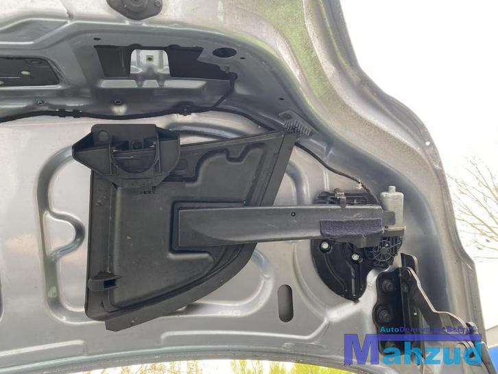 OPEL ASTRA H Twintop hoedenplank motor cabriodak rechts, Auto-onderdelen, Elektronica en Kabels, Opel, Gebruikt