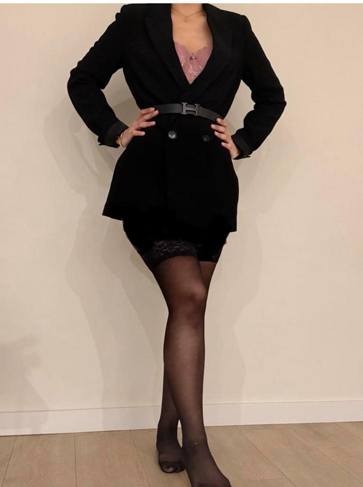 Jonge dame geeft relax/sport massage, Diensten en Vakmensen, Welzijn | Masseurs en Massagesalons, Ontspanningsmassage, Sportmassage