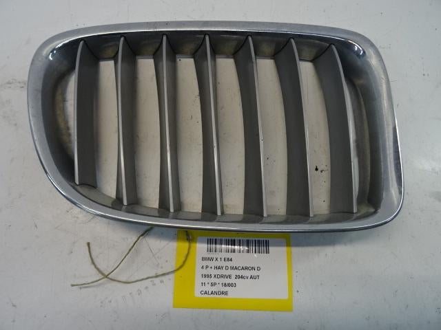 GRILLE AÉRATION BMW X1 (E84) (01-2009/06-2015), Autos : Pièces & Accessoires, Autres pièces automobiles, BMW, Utilisé
