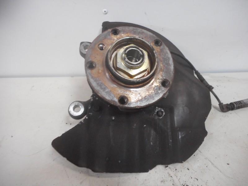 WIELNAAF RECHTS VOOR BMW 3 serie (E46 / 4) (01-1997/05-2005), Gebruikt, BMW