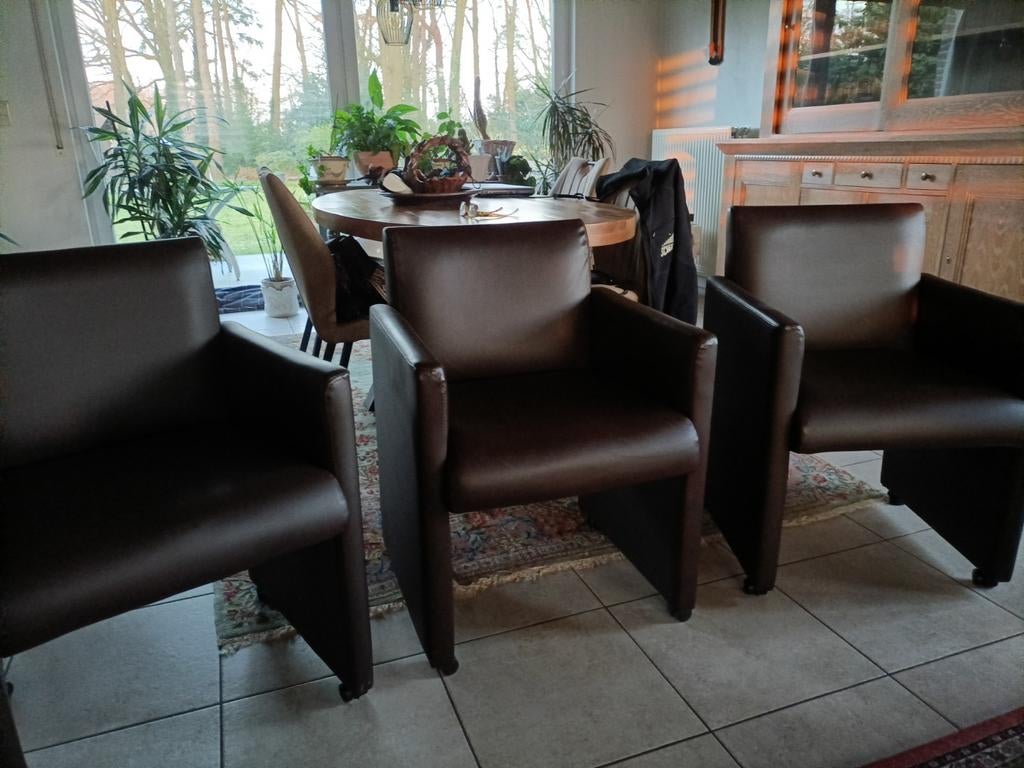 Drie clubs zetelsjes,mag weg gratis afhalen, Huis en Inrichting, Ophalen, Gebruikt, Bruin, Drie