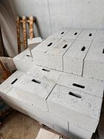 Bloc de béton avec poignée, Bricolage & Construction, Enlèvement, Neuf