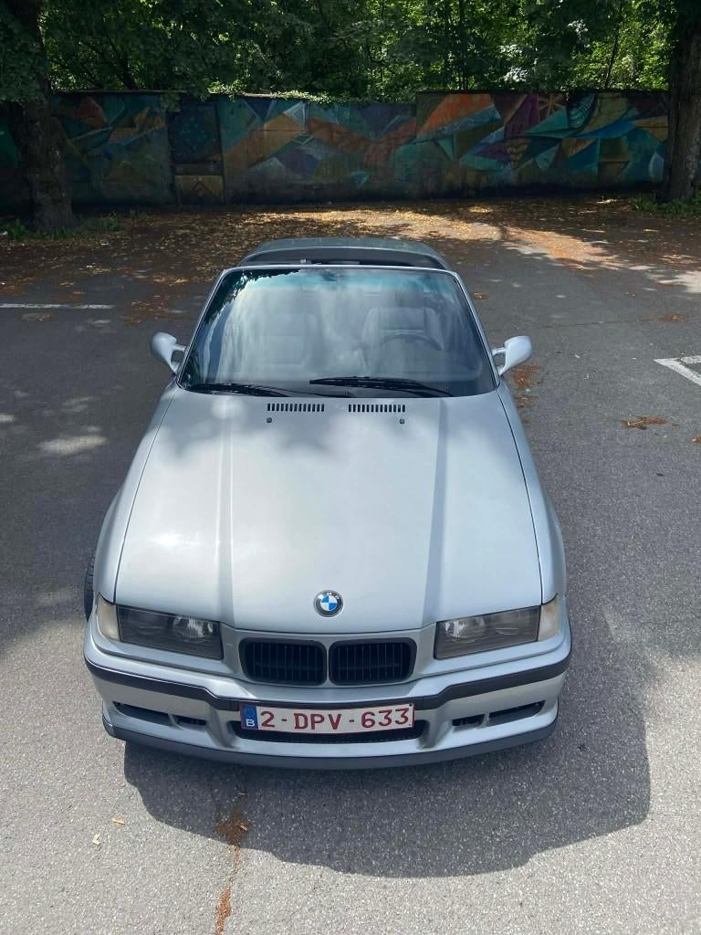 BMW 318i Cabriolet (1994), Autos, Cuir, Argent ou Gris, Achat, Cabriolet