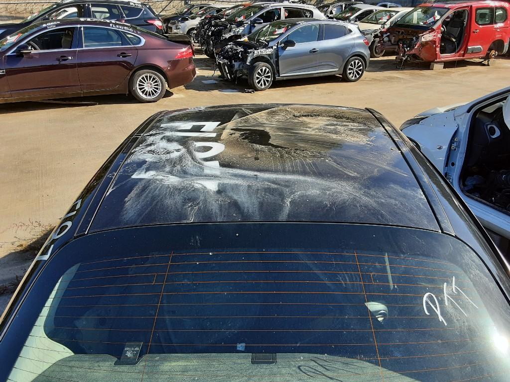 DIVERSEN TOIT Mercedes-Benz C (W205) (01-2013/06-2021), Gebruikt, Mercedes-Benz, Mevr. I. Hauben, Rue de l'Espoir 34 34
4030  GRIVEGNÉE, BE