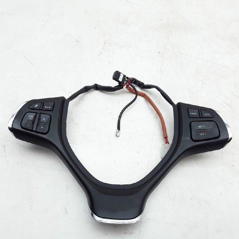 SCHAKELAAR Suzuki Baleno (EW / FW) (|M338X3746068PH0|), Gebruikt, Suzuki