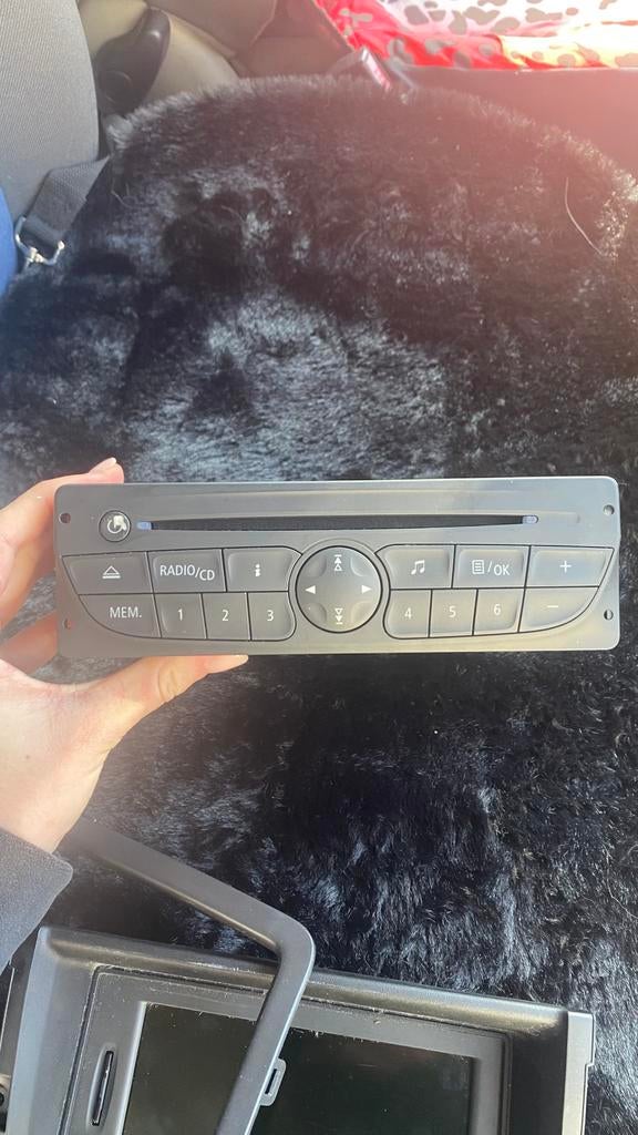 Autoradio Renault Trafic 2, Enlèvement, Comme neuf