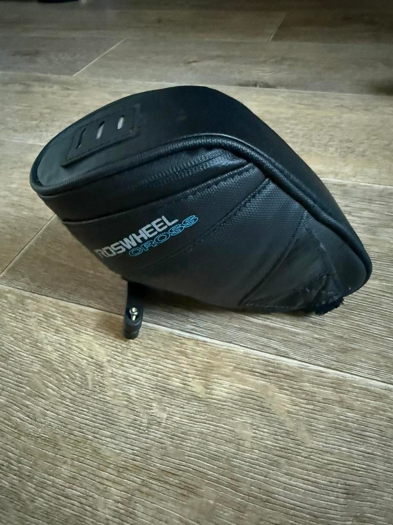 Fietszak voor onder zadel, Ophalen, Zo goed als nieuw