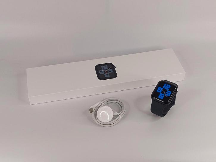 Apple Watch SE Gen. 2, 40mm, 80% – Space Gray, Bijoux, Sacs & Beauté, Montres connectées, Utilisé, iOS, Gris, Distance, GPS, Boussole
