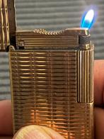 Briquet Dupont plaque or fonctionne voir photo, Enlèvement ou Envoi, Briquet