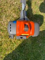 DÉBROUSSAILLEUSE HUSQVARNA 135R, Enlèvement, Comme neuf, Essence