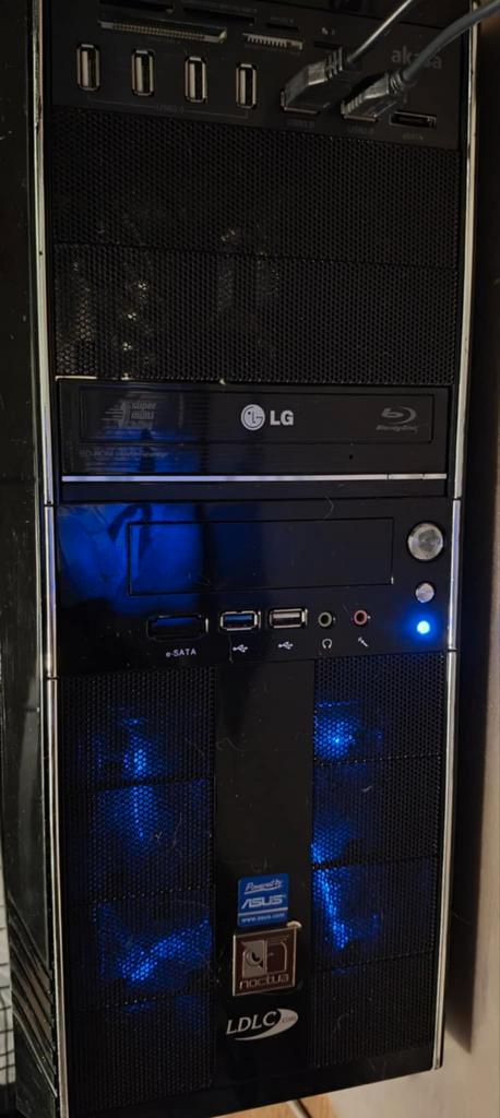 Desktop Intel i7 / 12gb DDR3 / SSD 128Gb + 4x 2To. HDD, Informatique & Logiciels, Ordinateurs de bureau, HDD, SSD, Gaming