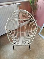 Rotan stoel, Huis en Inrichting, Stoelen, Ophalen