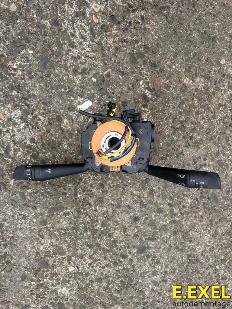 Stuurkolomschakelaar Iveco New Daily 05803046893, Autos : Pièces & Accessoires, Tableau de bord & Interrupteurs, Autres marques automobiles