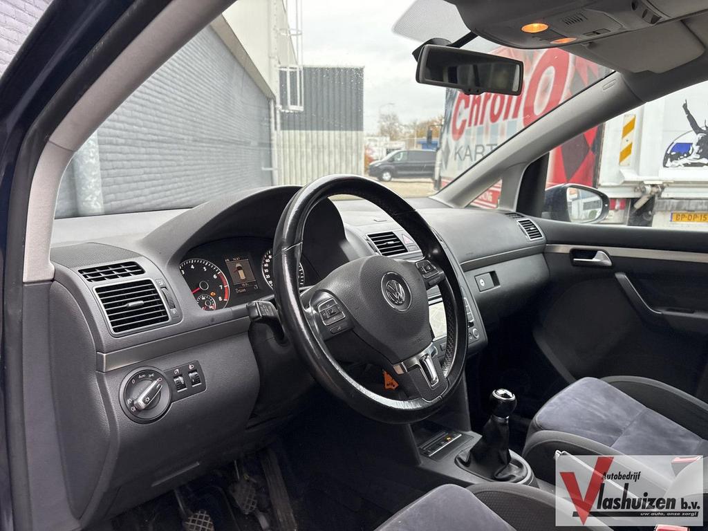 Volkswagen Touran 1.4 TSI Highline 7 Persoons | Climate | Cr, Auto's, Monovolume, Zwart, Blauw, Handgeschakeld