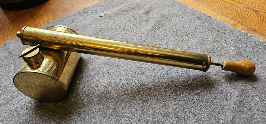 Pistolet flash en cuivre antique, Antiquités & Art, Enlèvement