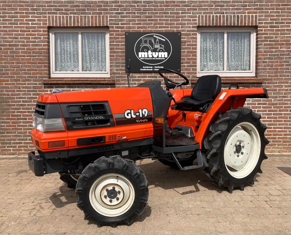 Minitractor Kubota GL19 - 3cil.- 4x4 - SERVO! POWERSHIFT!, Ophalen of Verzenden