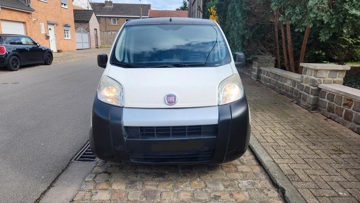 FIÂT  fiorino
 
-Annee 2010
-1300 hdi 55kw
Moteur  a chaine, Autos, Fiat, Particulier, Diesel