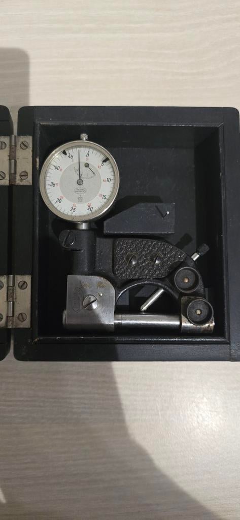 Lot D'outils Anciens - Instruments De Mesure Vintage - Occasion