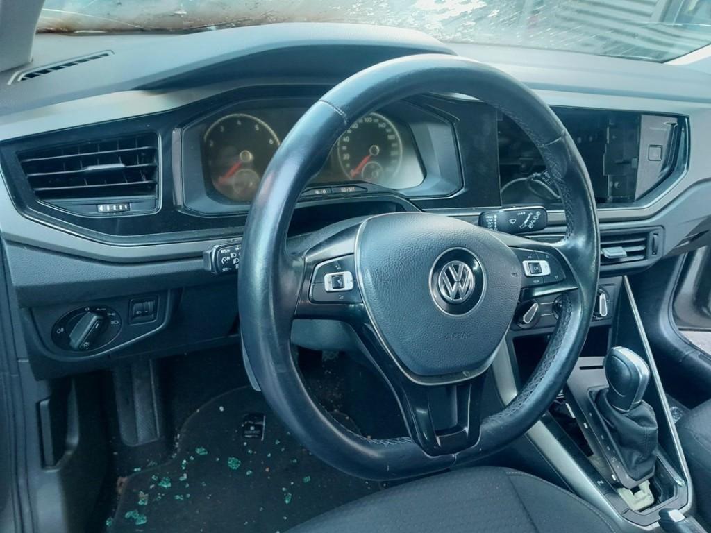 VOLANT DIRECTION Volkswagen Polo VI (AW1) (01-2017/08-2021), Utilisé, Volkswagen