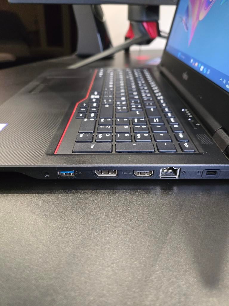 Ordinateur portable Fujitsu Lifebook E459, Informatique & Logiciels, Ordinateurs portables Windows, SSD, Enlèvement ou Envoi